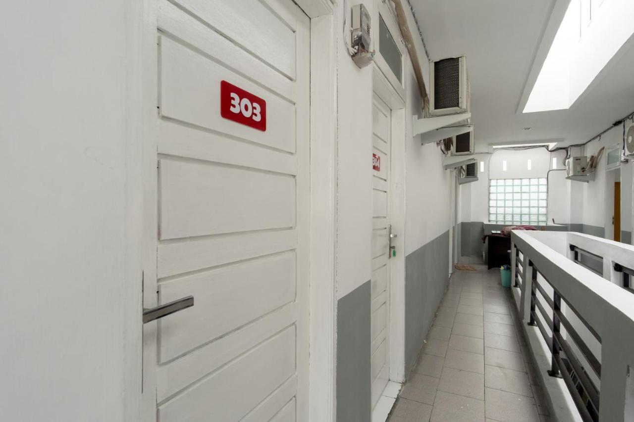 Oyo 447 Hutasimo Residence Medan Ngoại thất bức ảnh