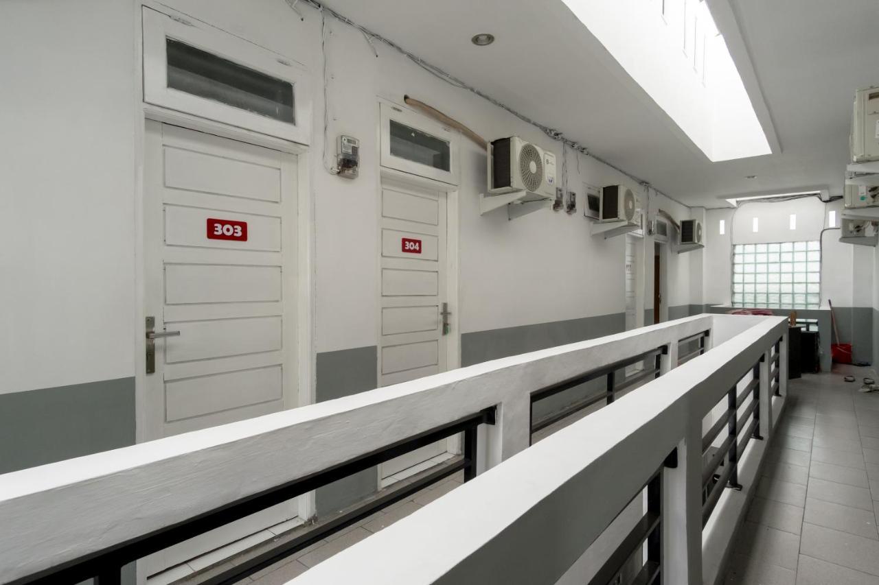 Oyo 447 Hutasimo Residence Medan Ngoại thất bức ảnh